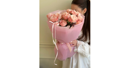 Букет из пионовидных кустовых роз Шебби Шик